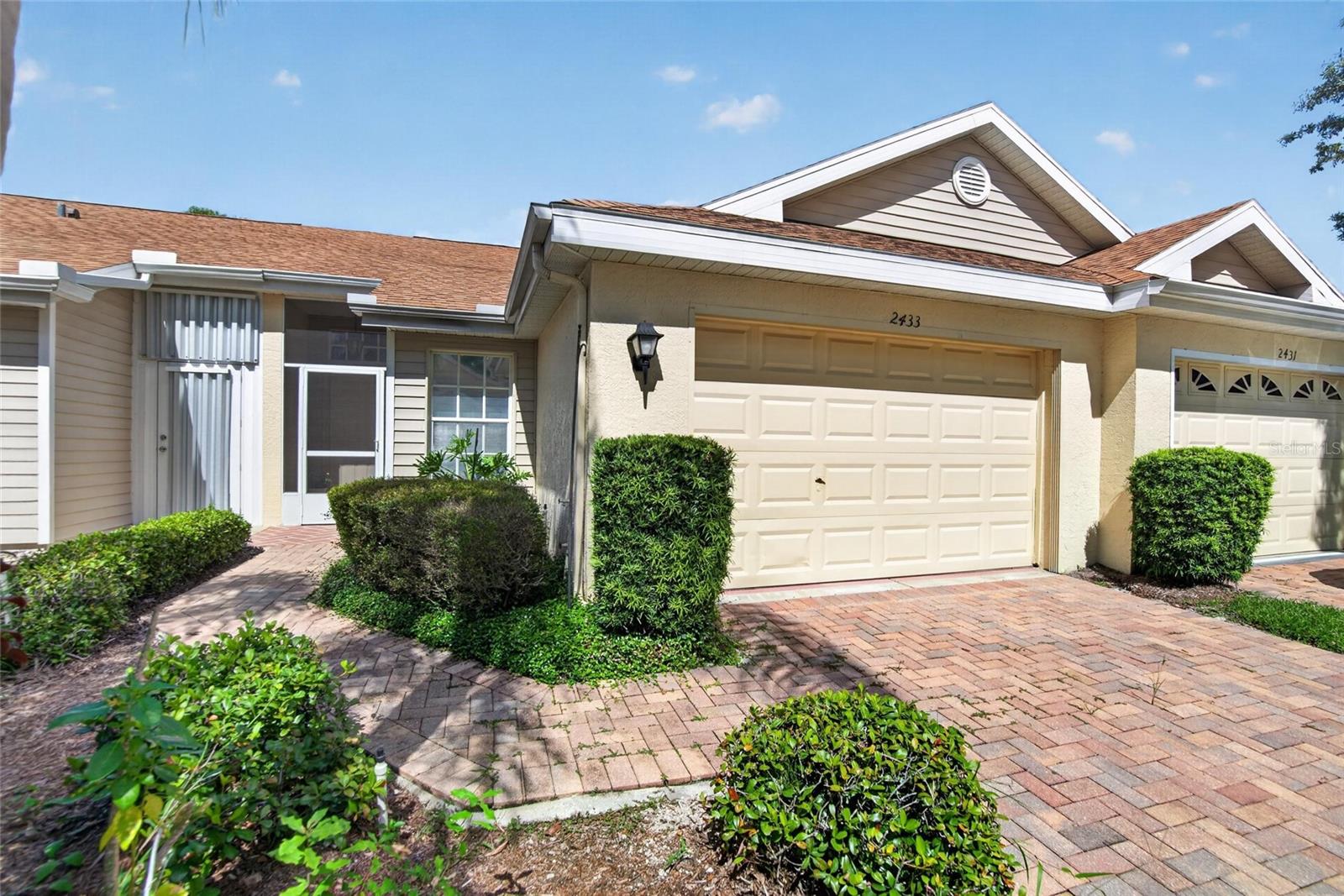 2433 NEW HAVEN CIR