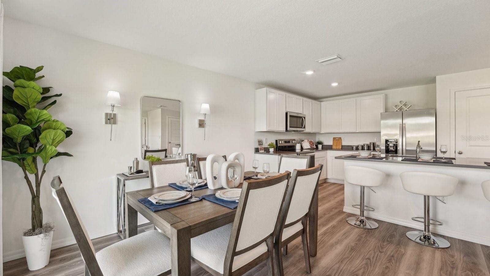 1117 ARROWHEAD VINE CT