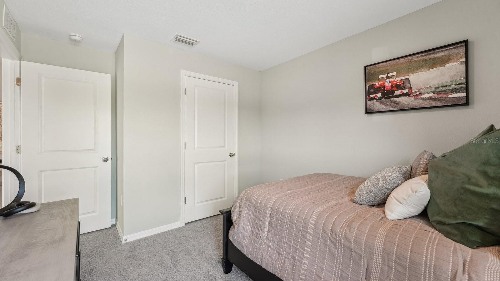 1117 ARROWHEAD VINE CT