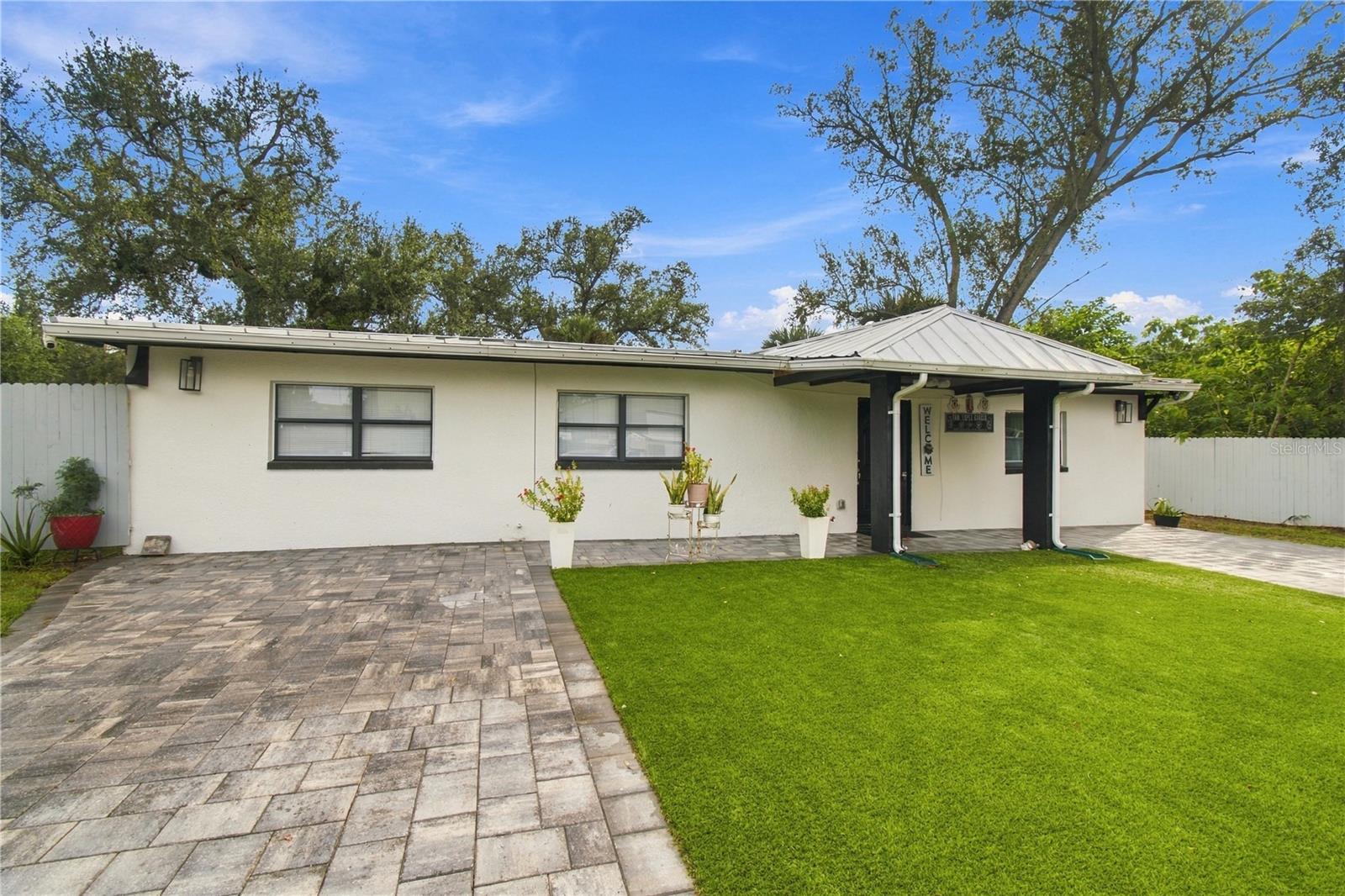 305 LIME TREE RD