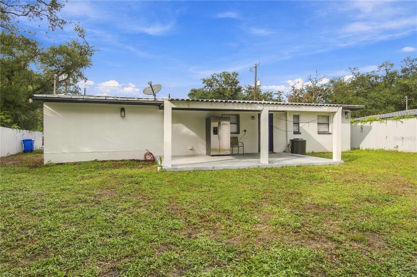 305 LIME TREE RD