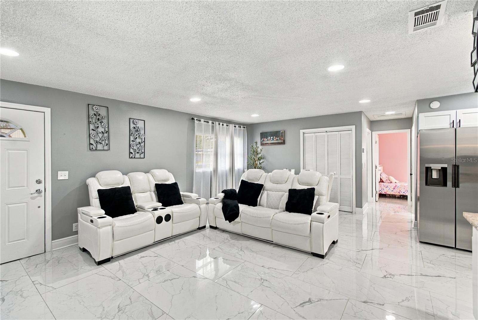 305 LIME TREE RD