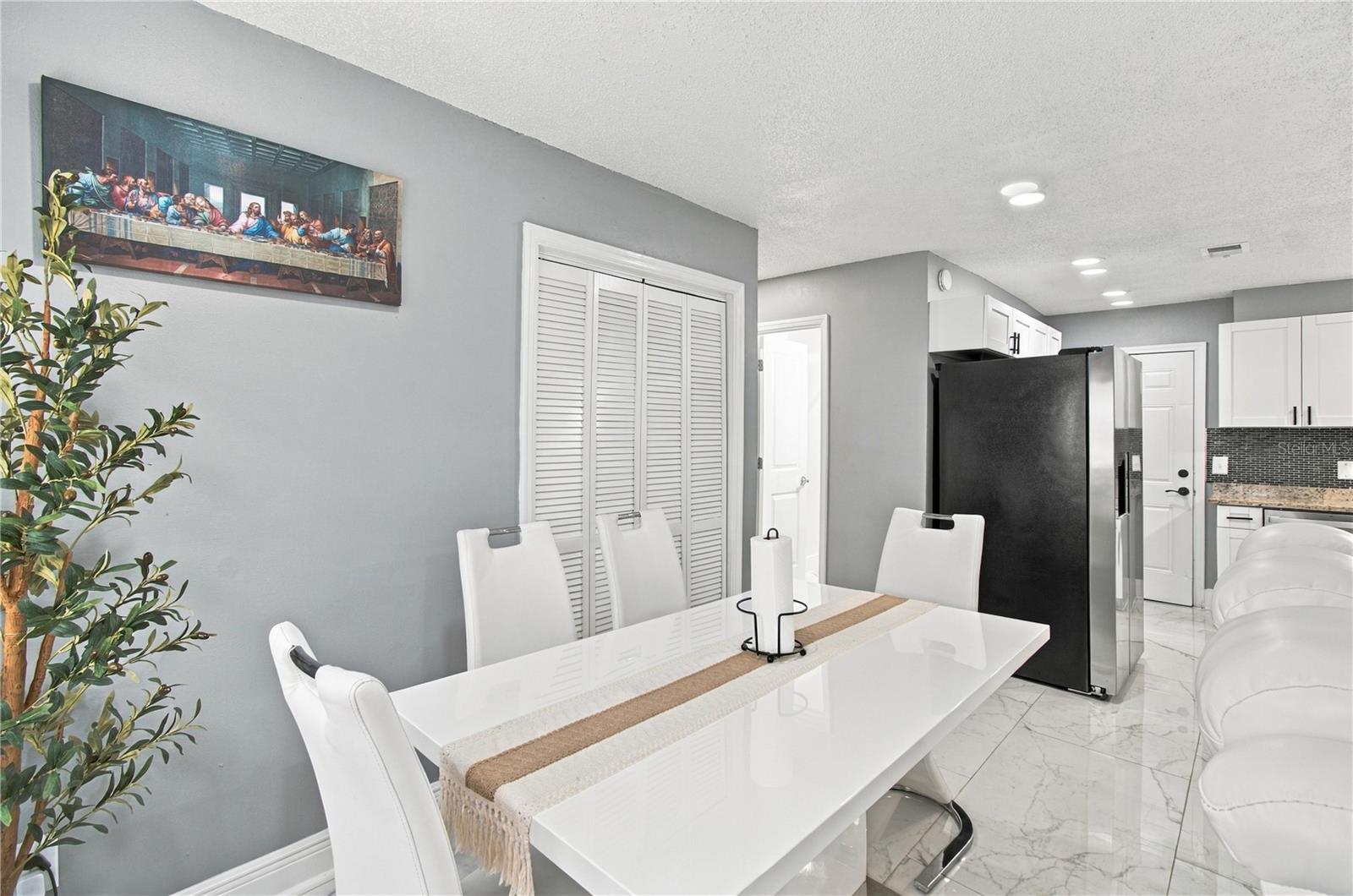 305 LIME TREE RD