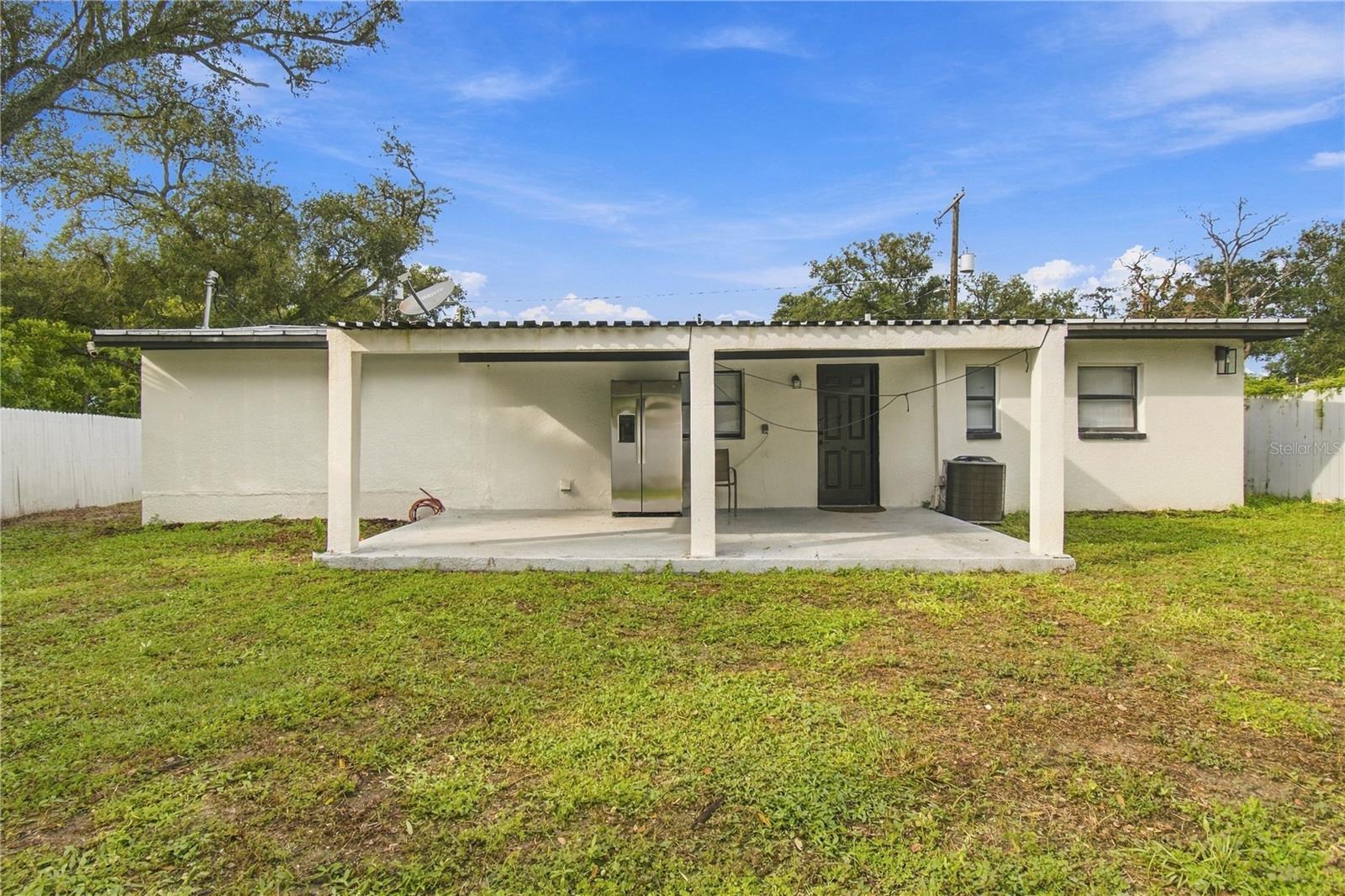 305 LIME TREE RD