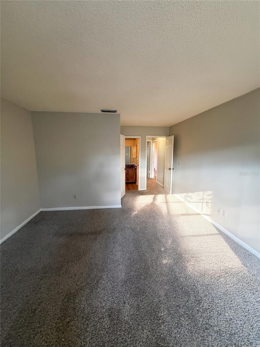14714 OAK VINE DR