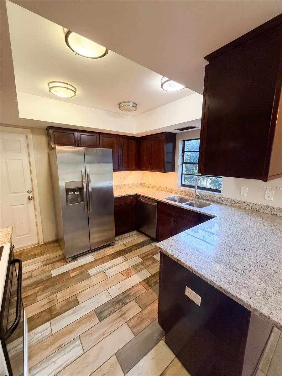 14714 OAK VINE DR