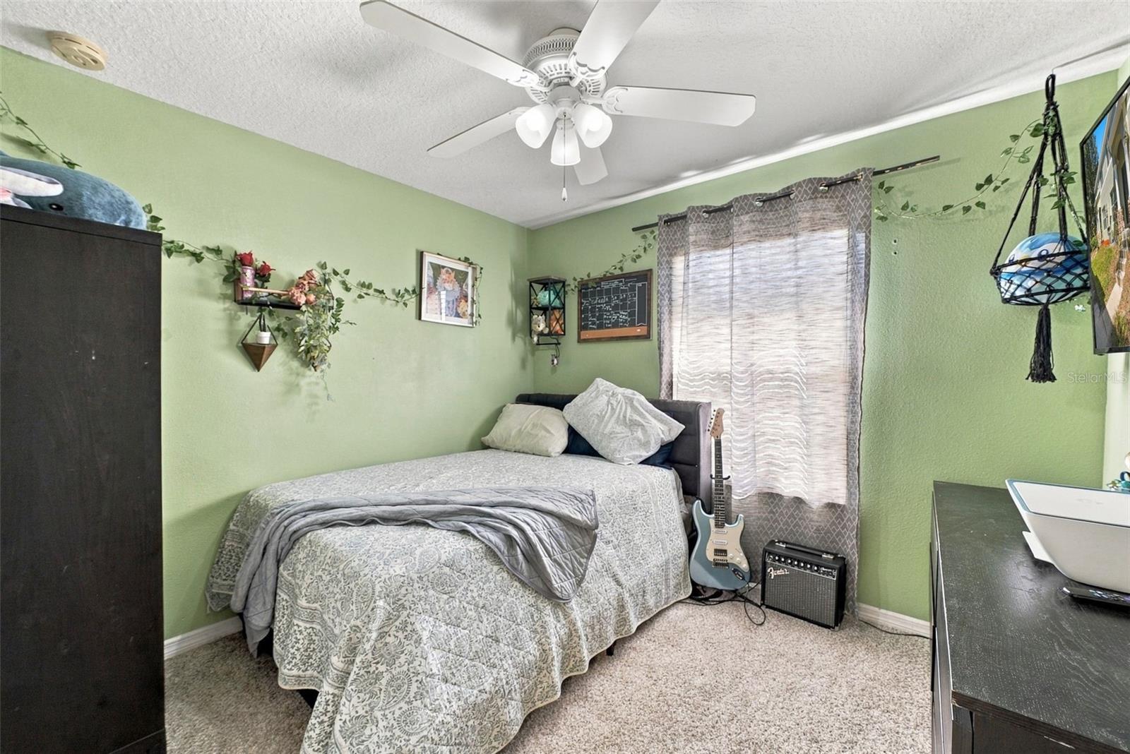 10938 KEYS GATE DR