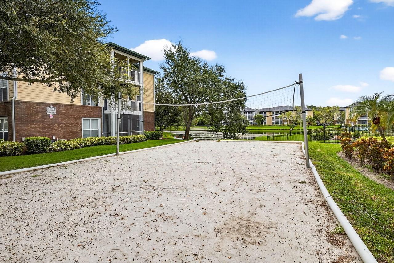 4211 CHATHAM OAK CT #111
