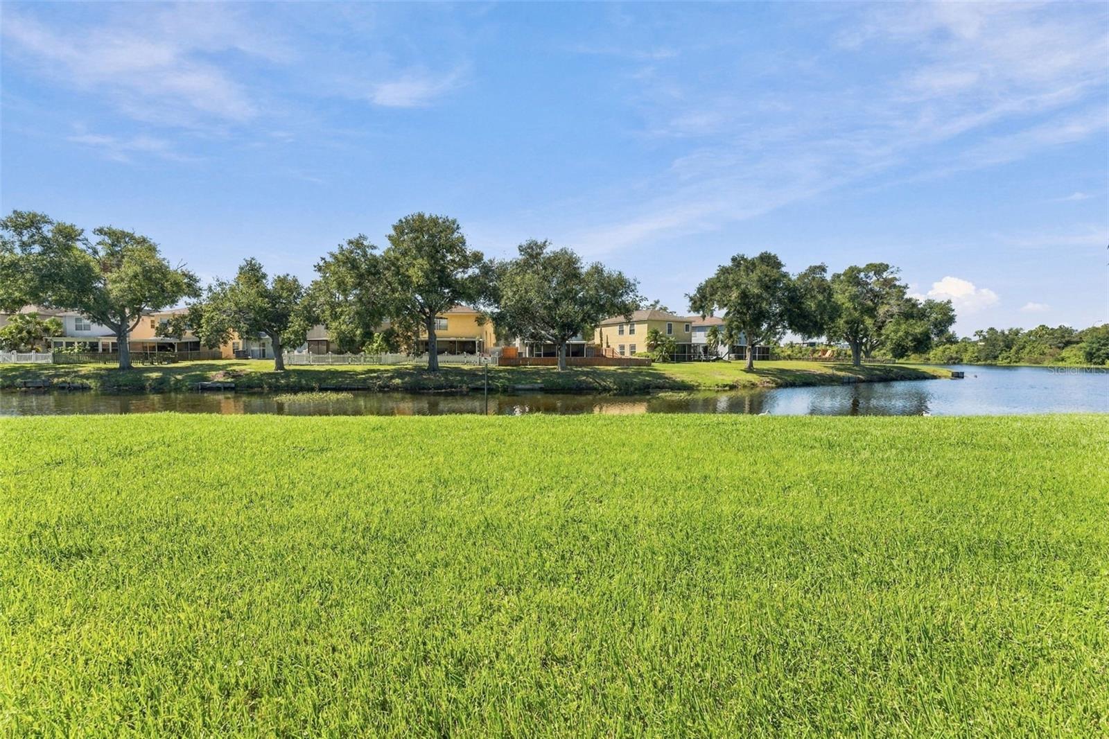 349 KENSINGTON LAKE CIR