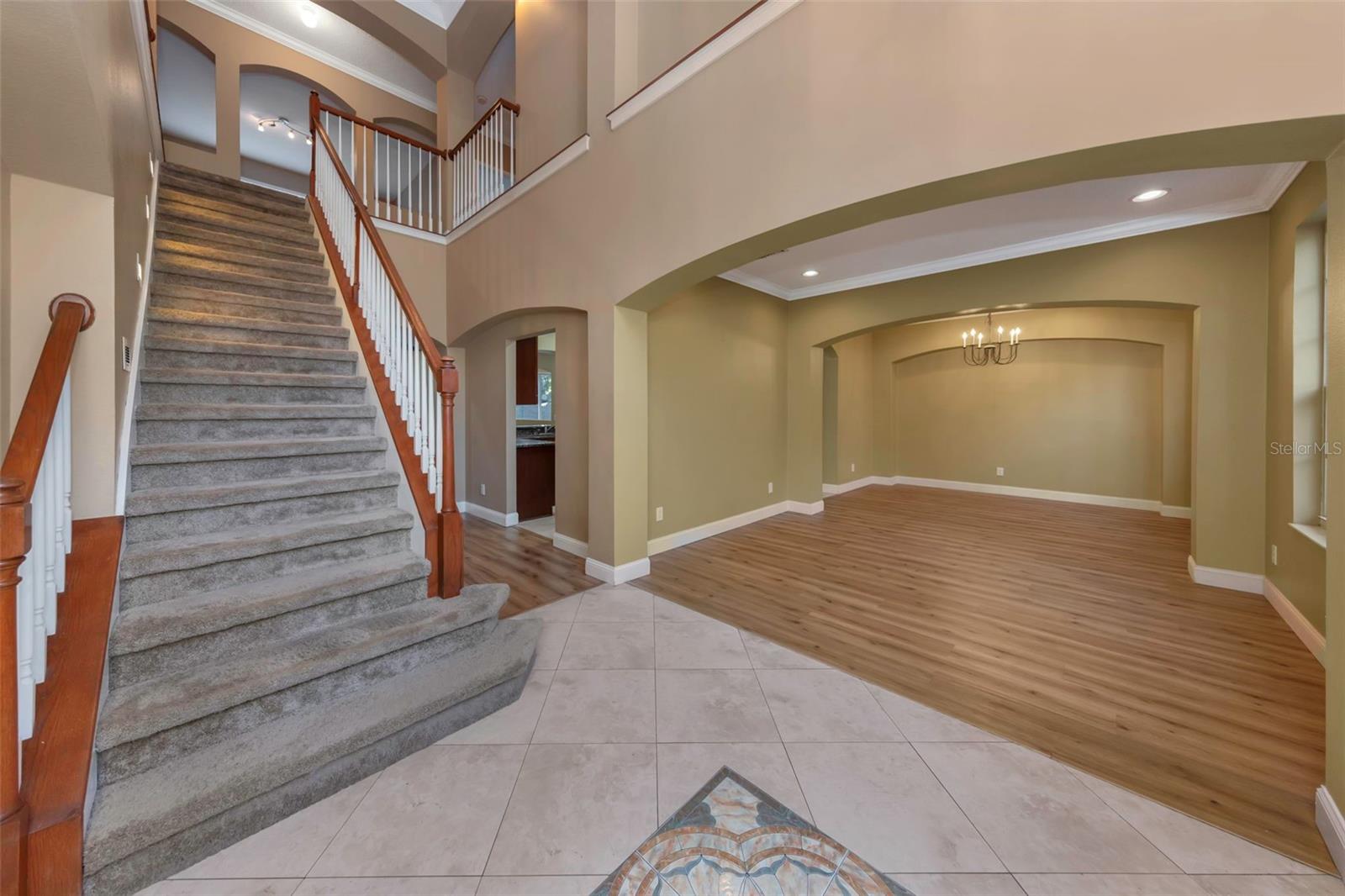 1406 MCCREA DR