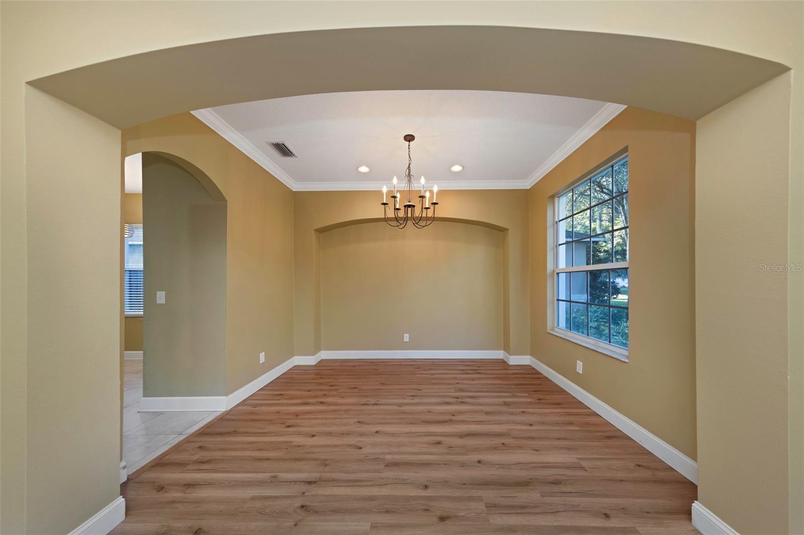 1406 MCCREA DR