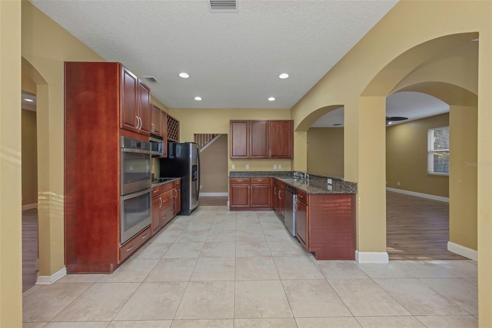 1406 MCCREA DR