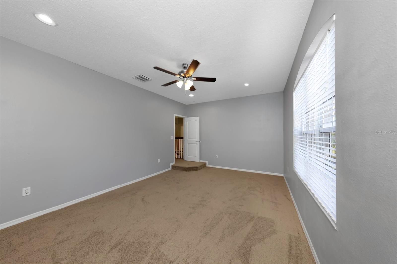 1406 MCCREA DR