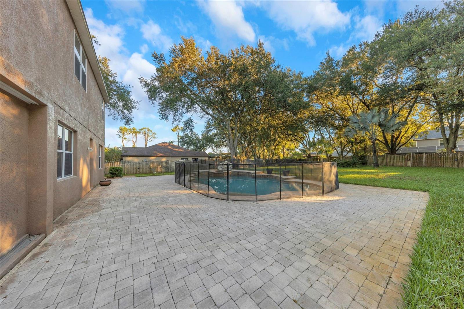 1406 MCCREA DR