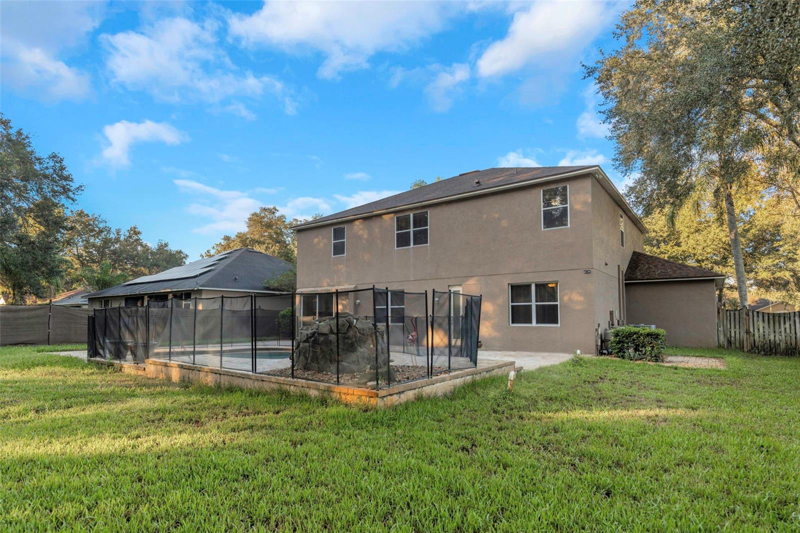 1406 MCCREA DR