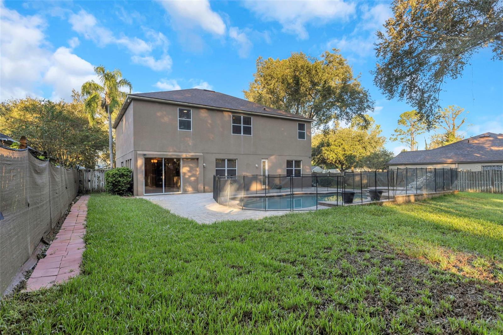 1406 MCCREA DR