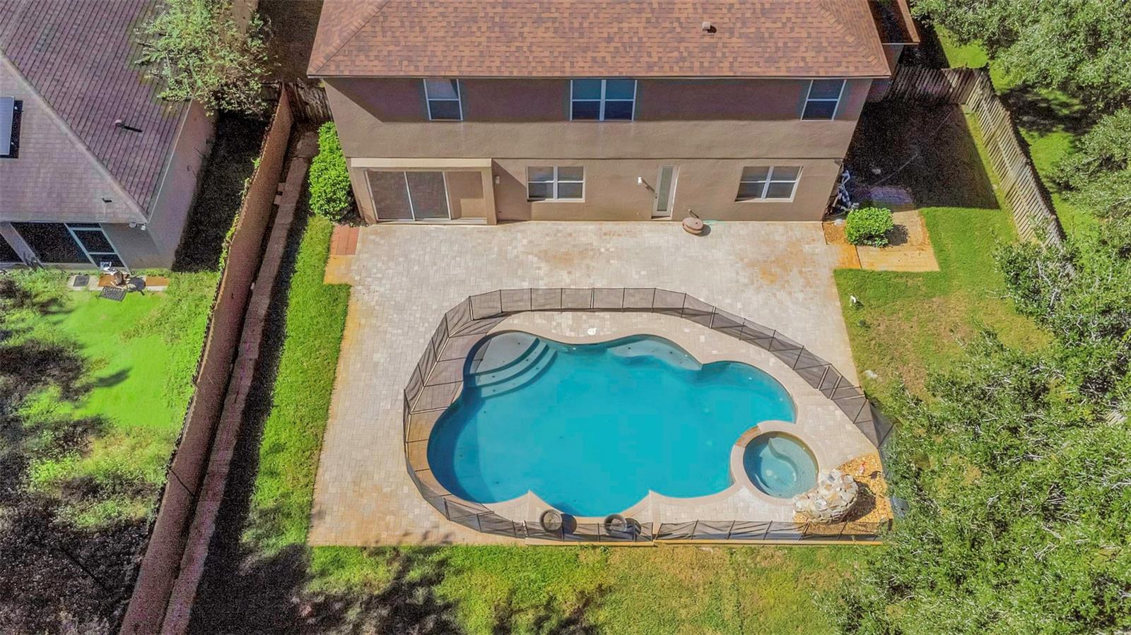 1406 MCCREA DR