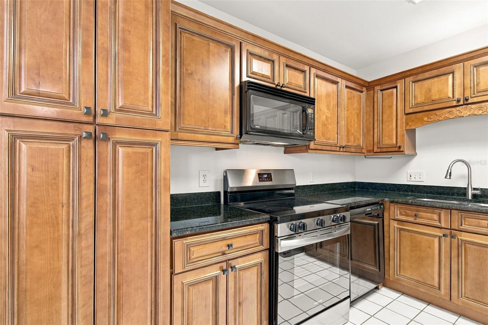 315 S EDISON AVE #8