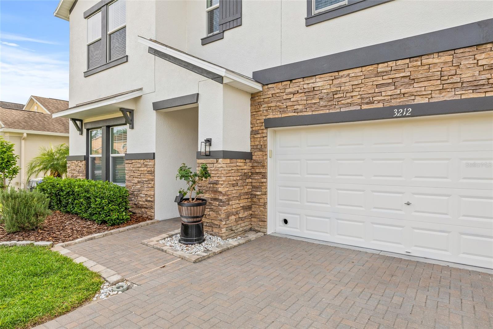3212 CALVANO DR