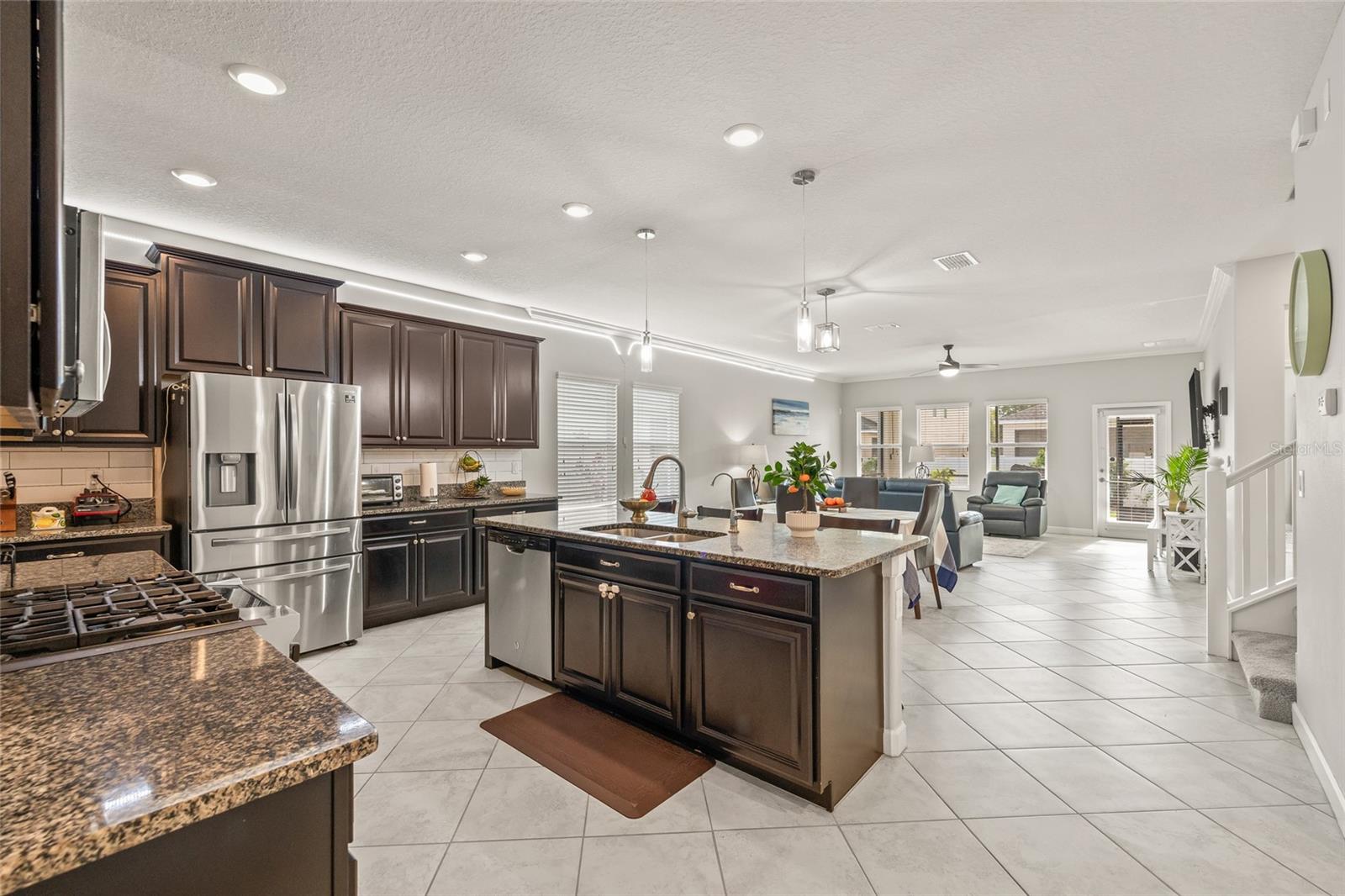 3212 CALVANO DR