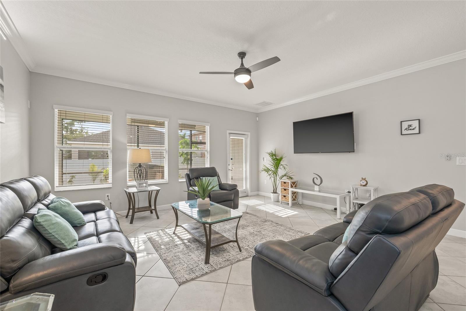 3212 CALVANO DR