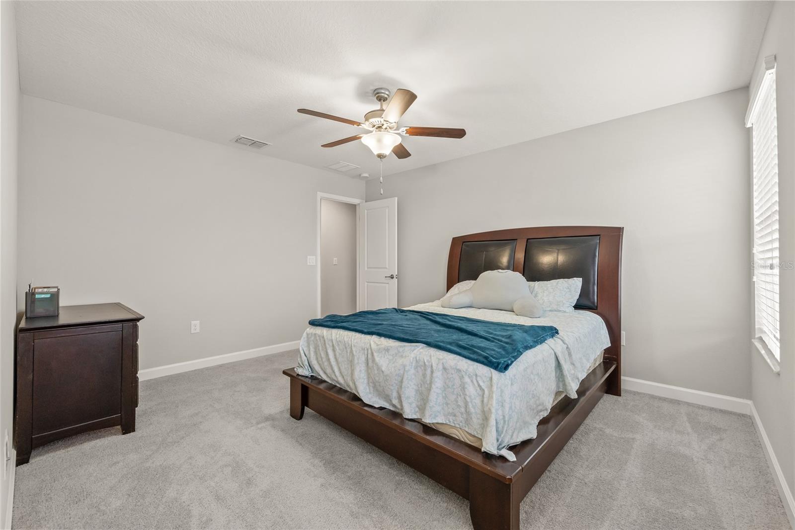 3212 CALVANO DR