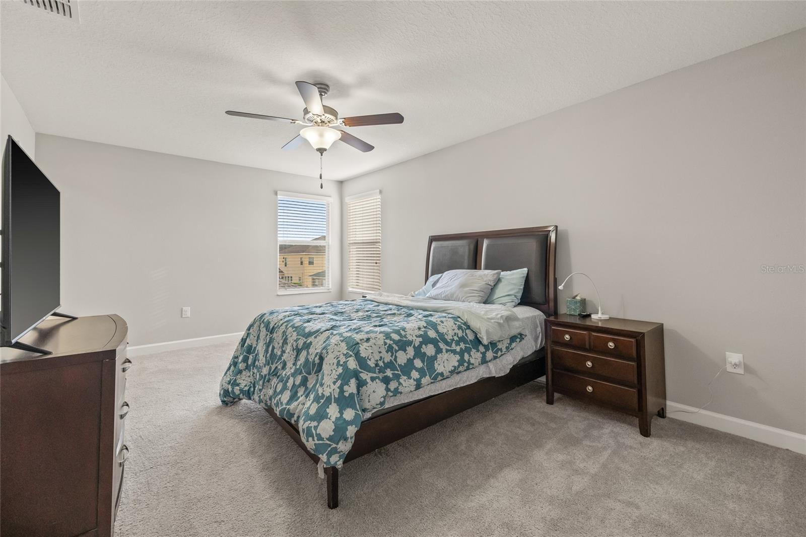 3212 CALVANO DR
