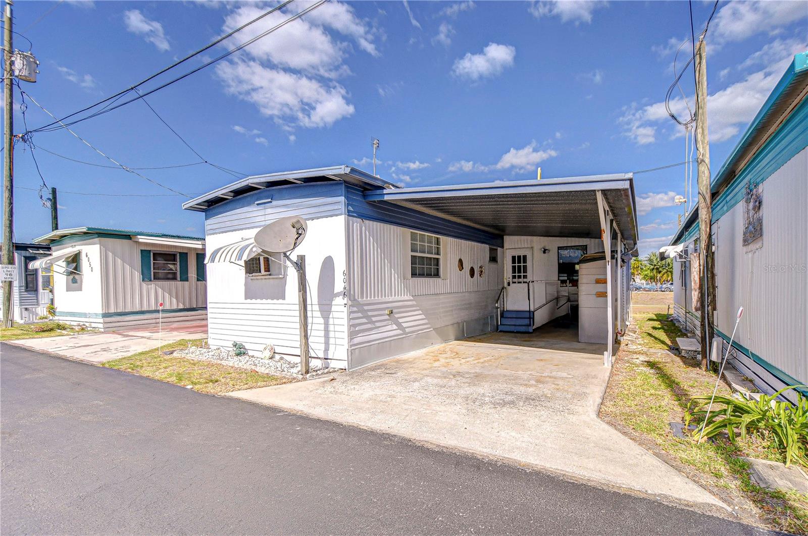 6046 HARRIET ST