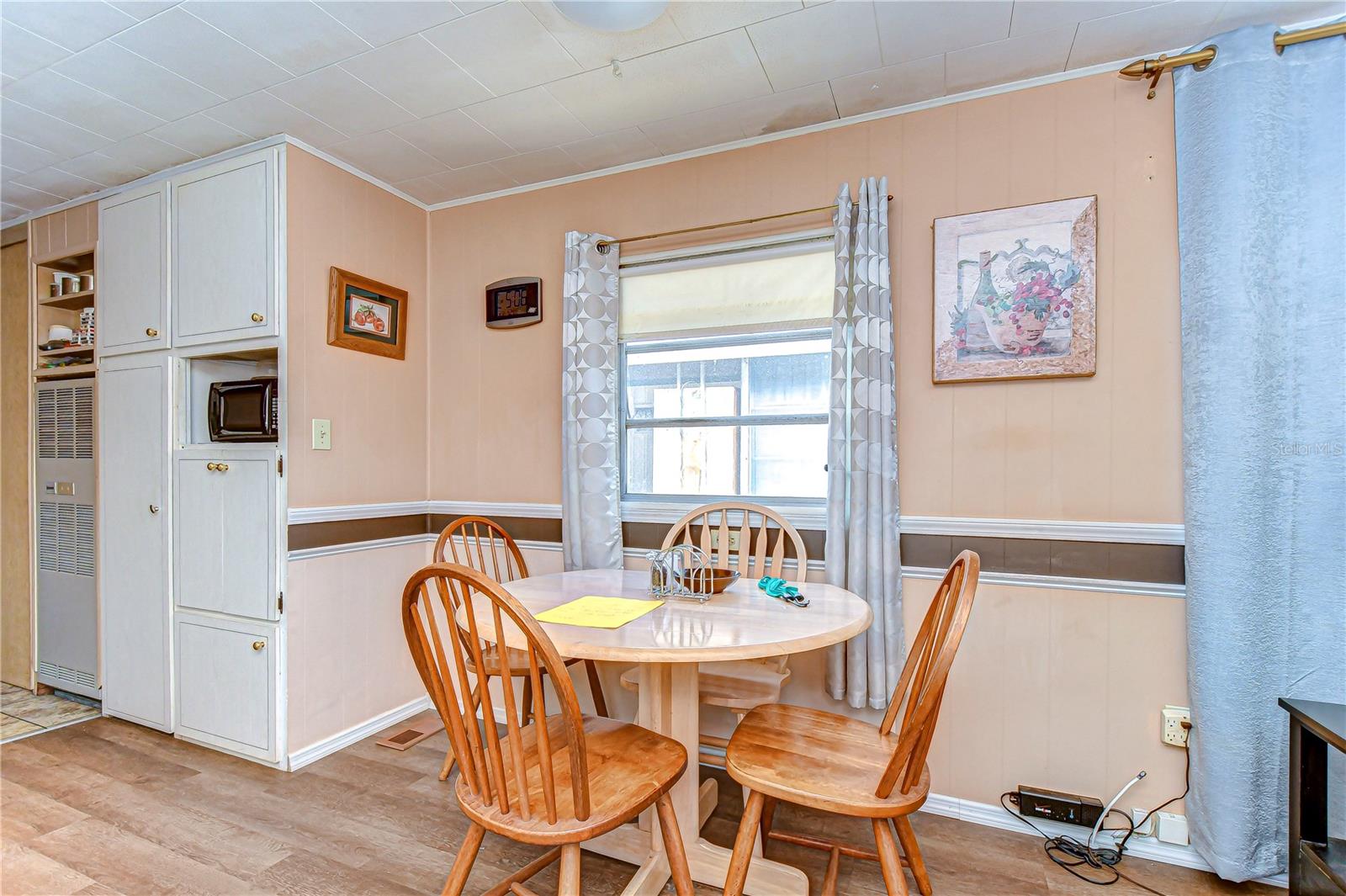 6046 HARRIET ST