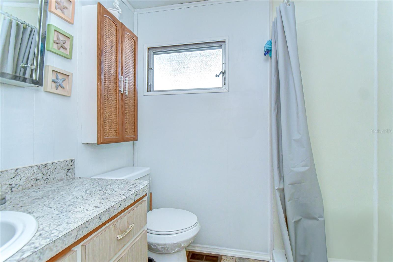 6046 HARRIET ST