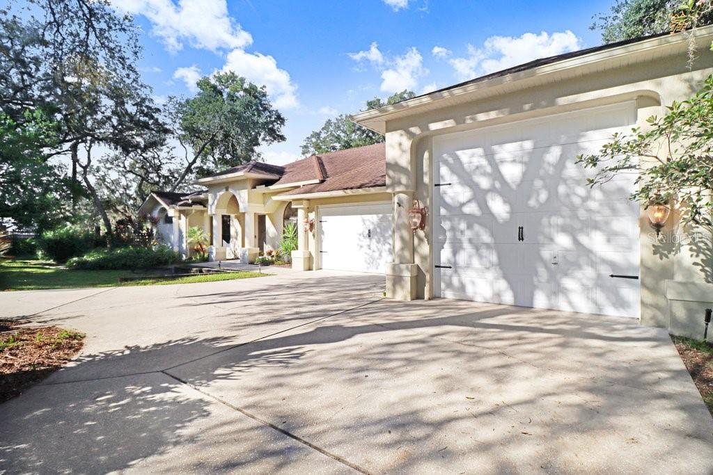 8705 CRESCENT FOREST BLVD