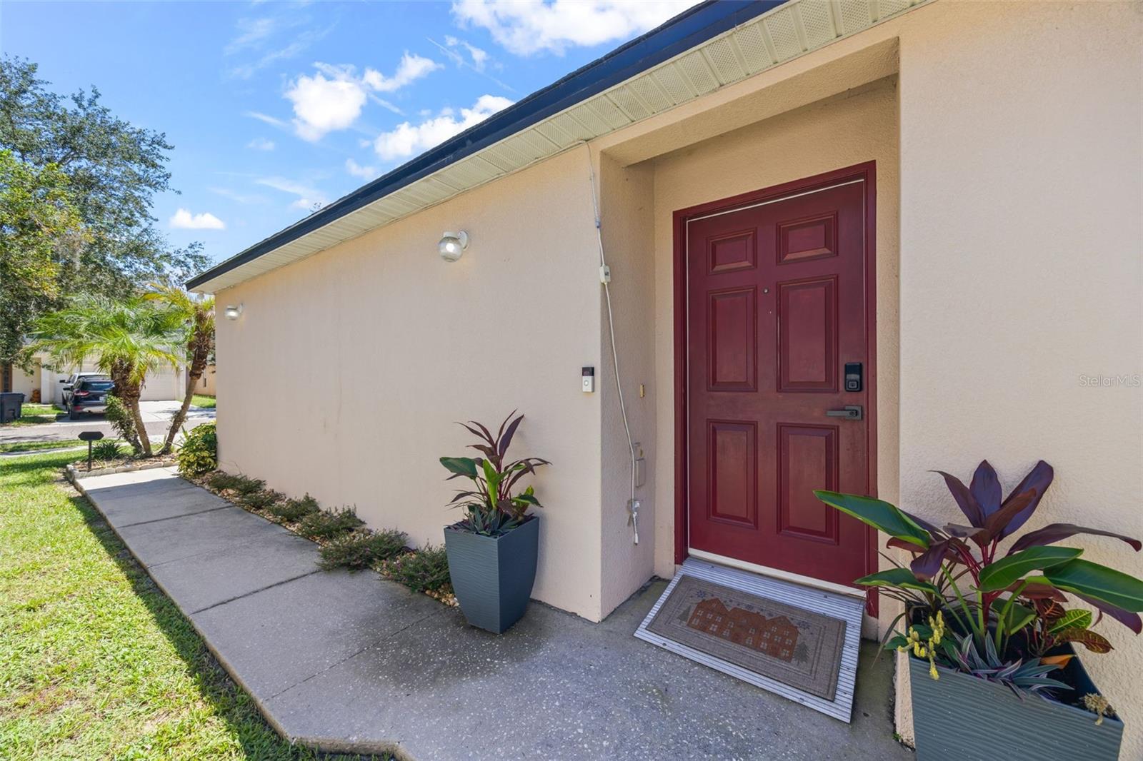 1012 BRENTON LEAF DR