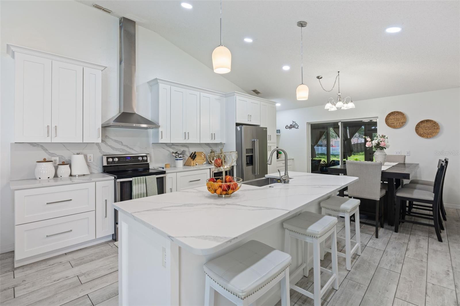 1012 BRENTON LEAF DR