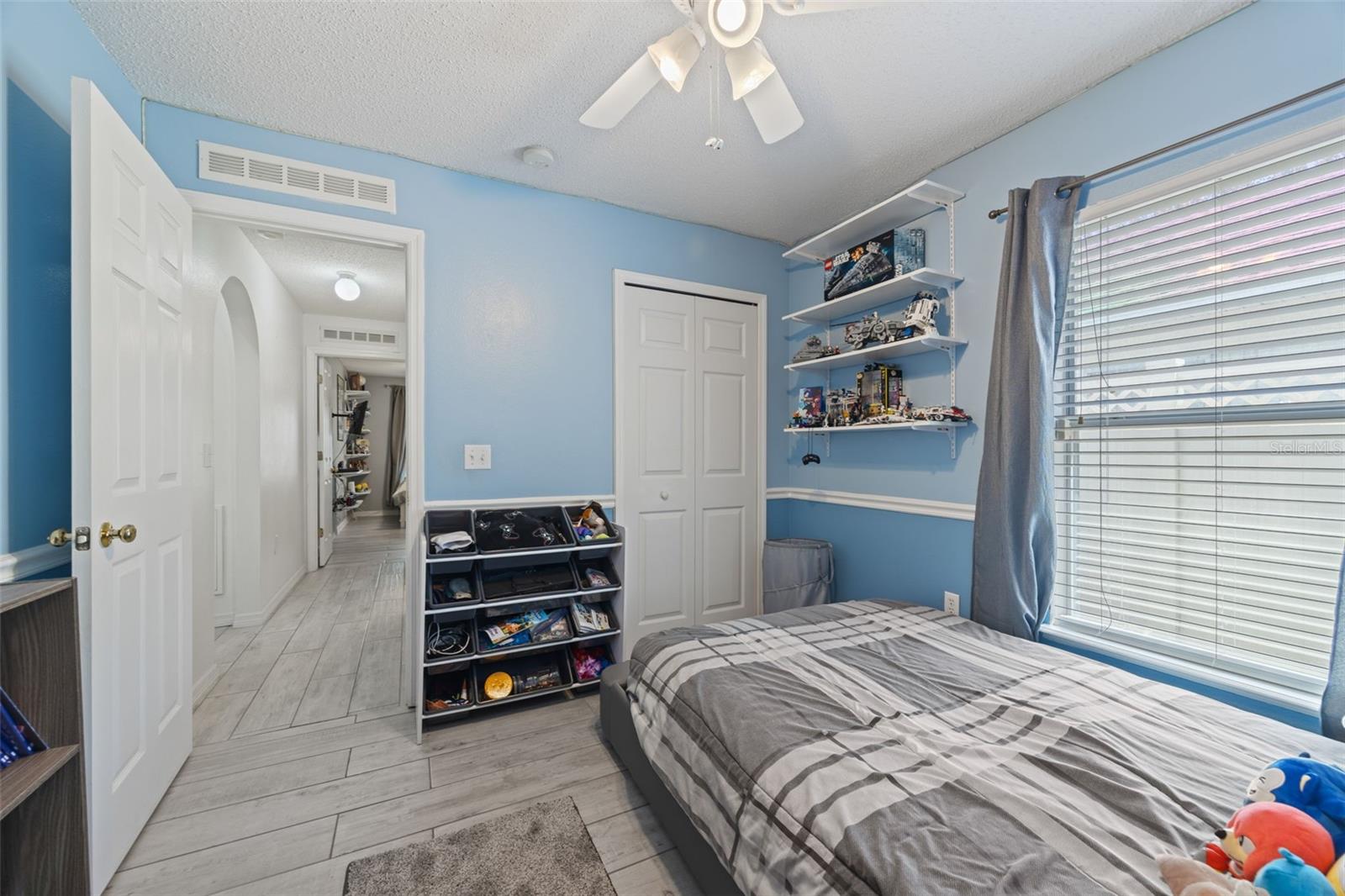 1012 BRENTON LEAF DR