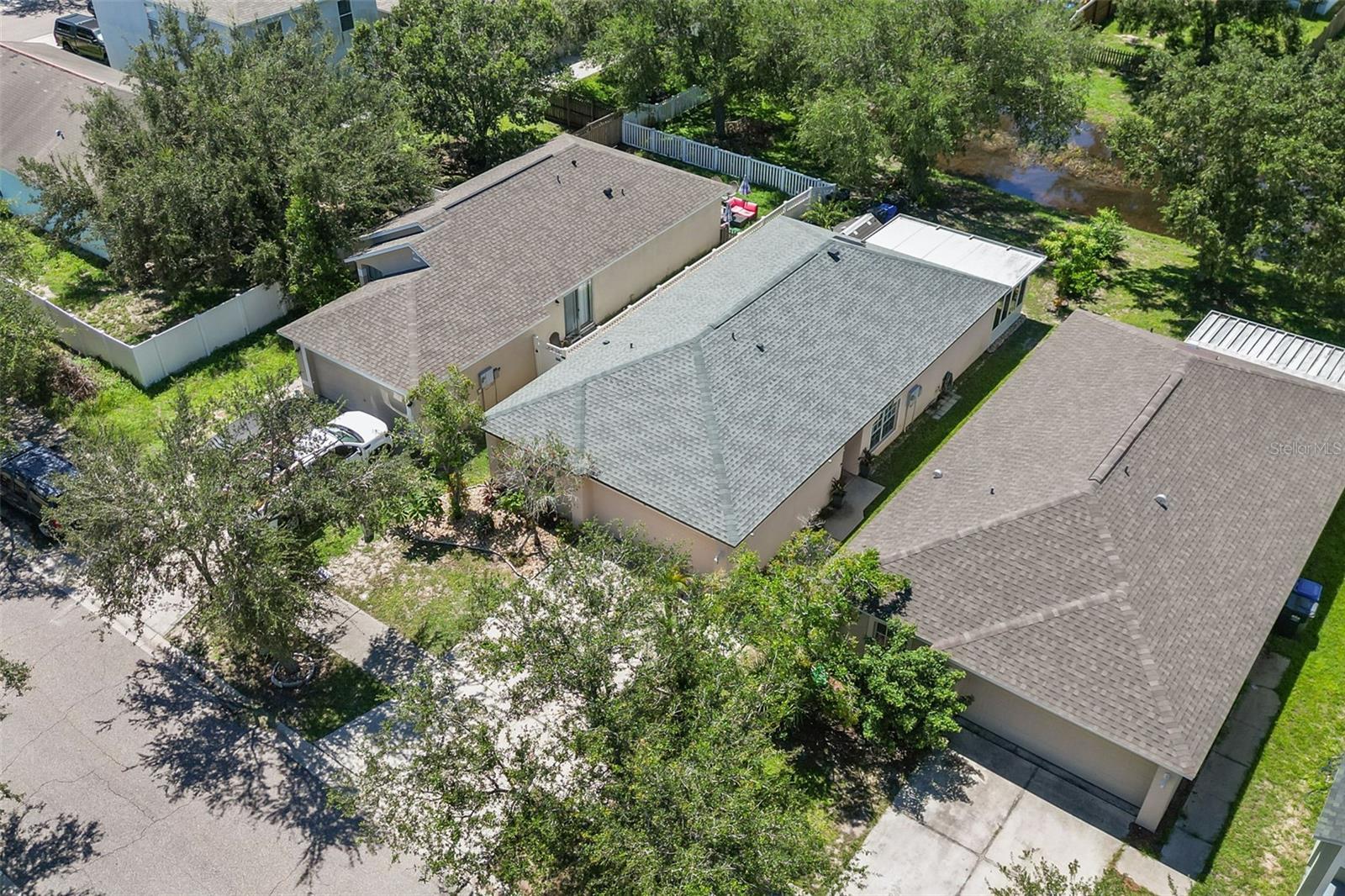1012 BRENTON LEAF DR