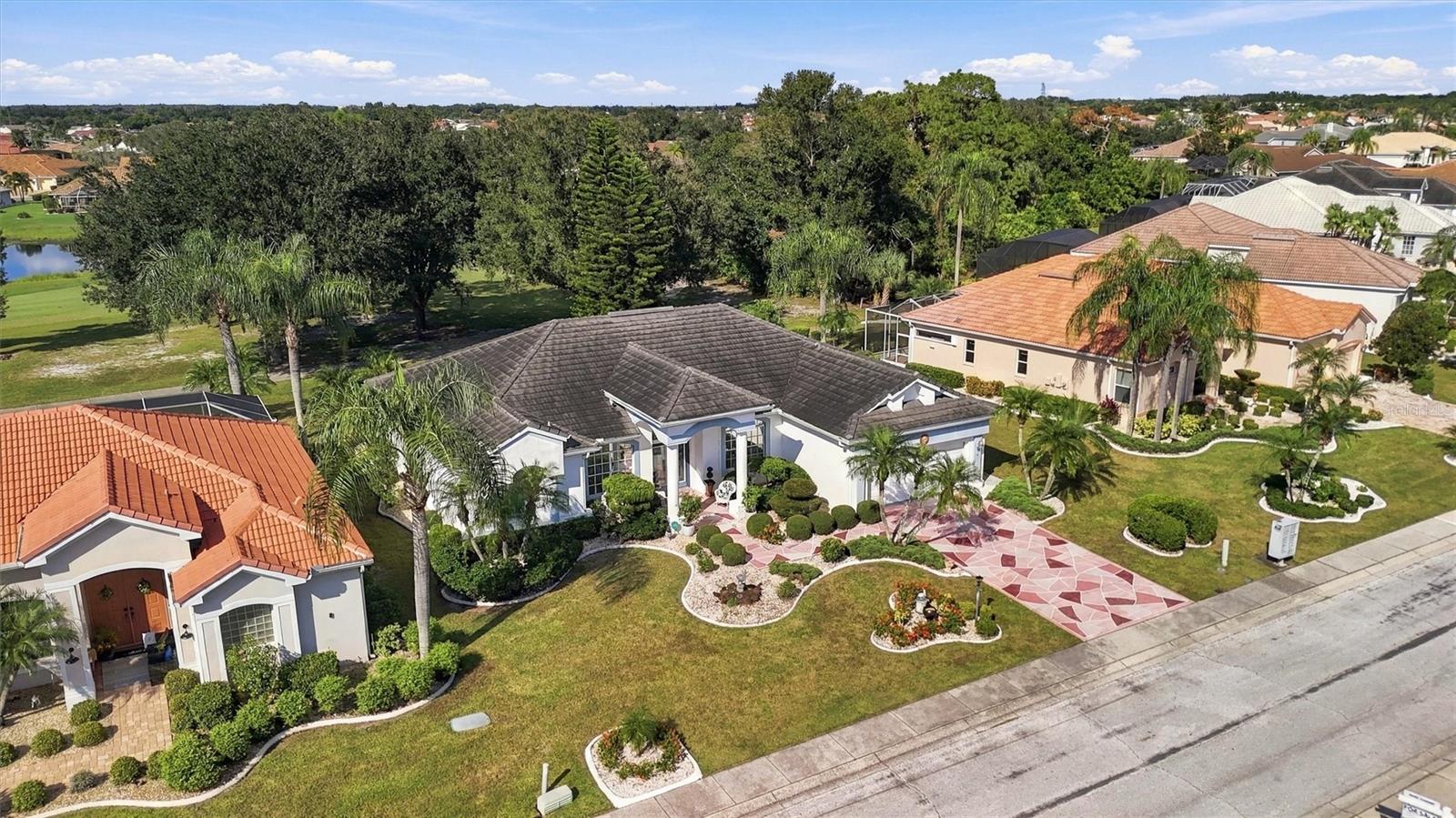2223 PLATINUM DR