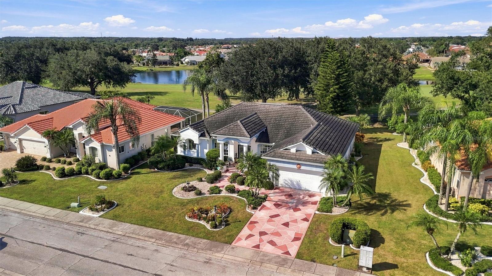 2223 PLATINUM DR
