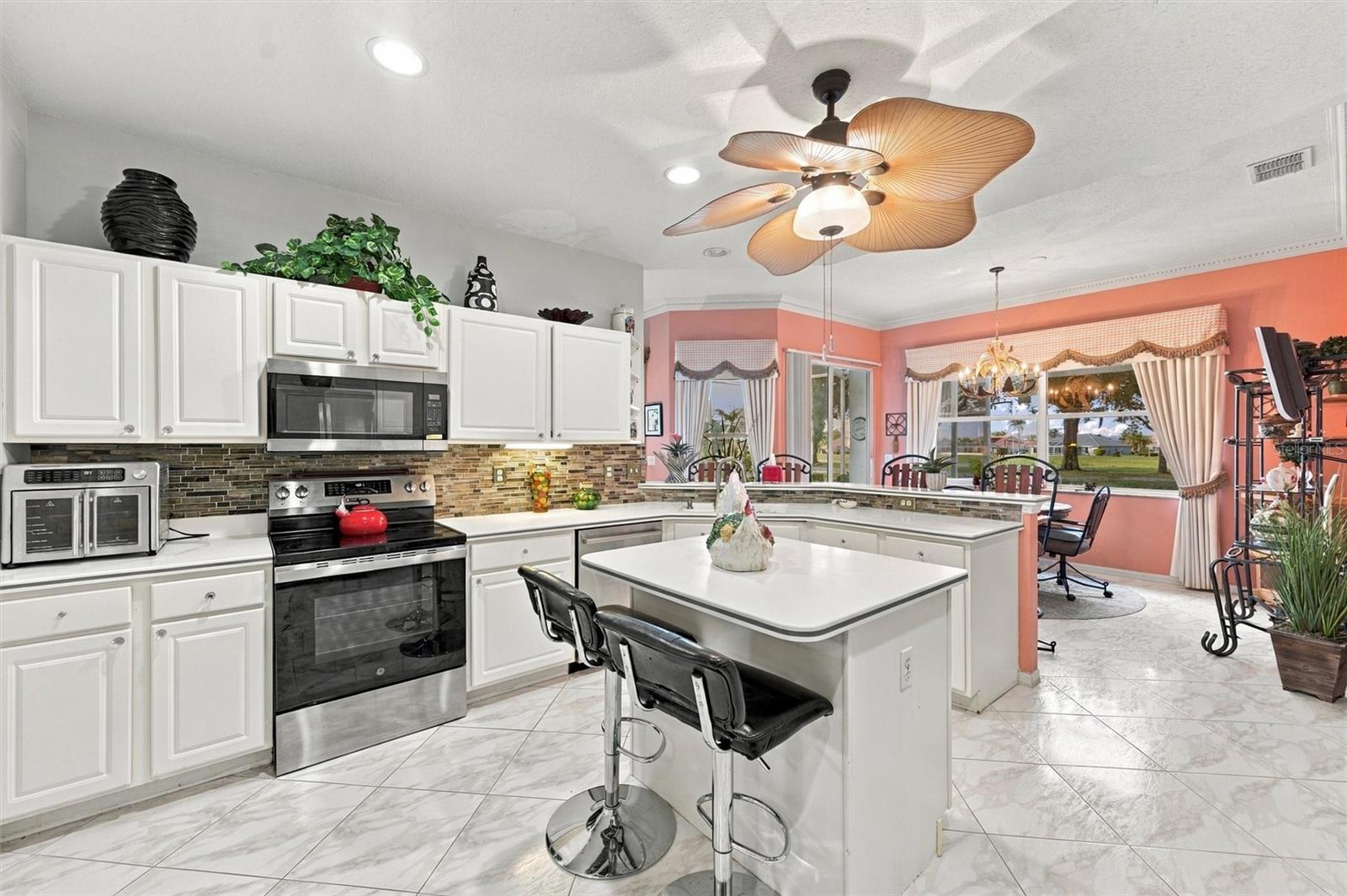 2223 PLATINUM DR