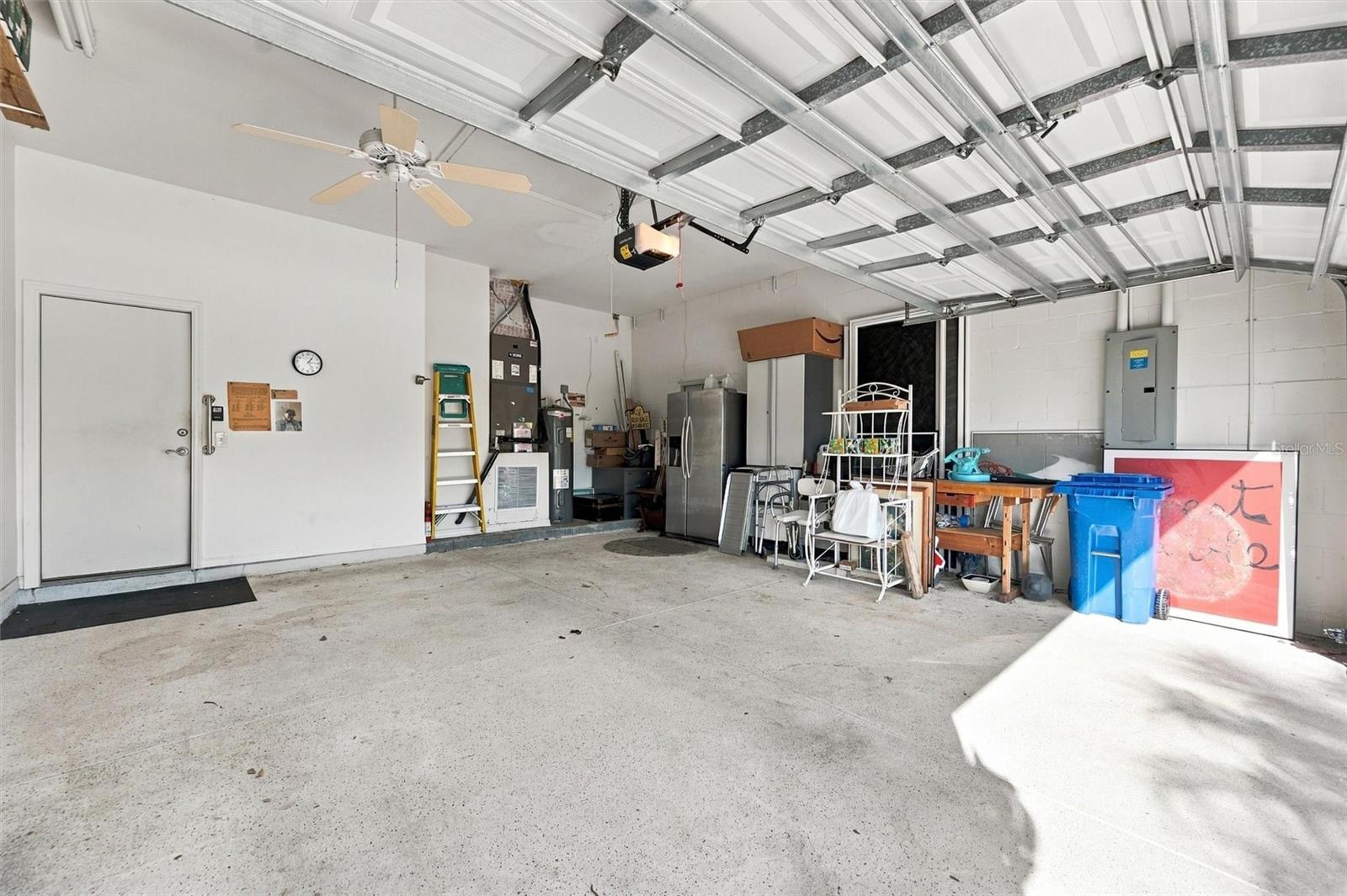 2223 PLATINUM DR