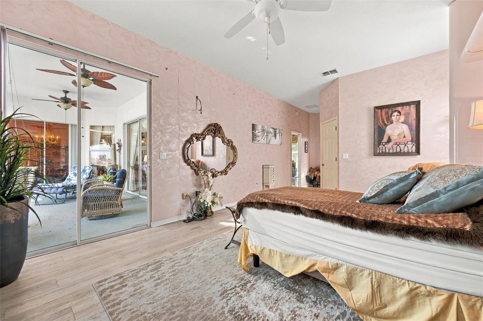 2223 PLATINUM DR