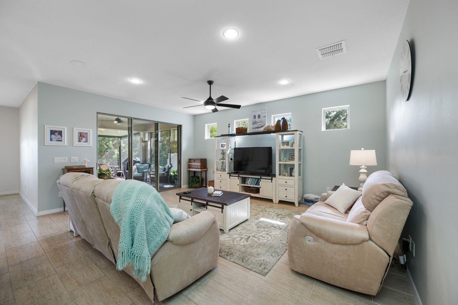 5016 BELLA ARMONIA CIR