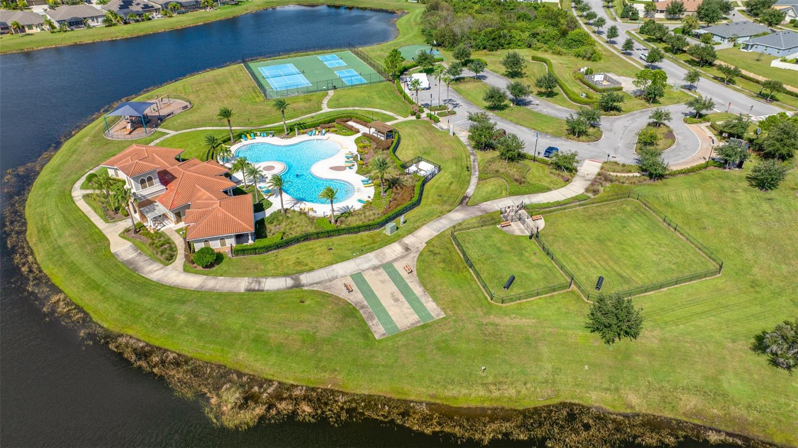 5016 BELLA ARMONIA CIR
