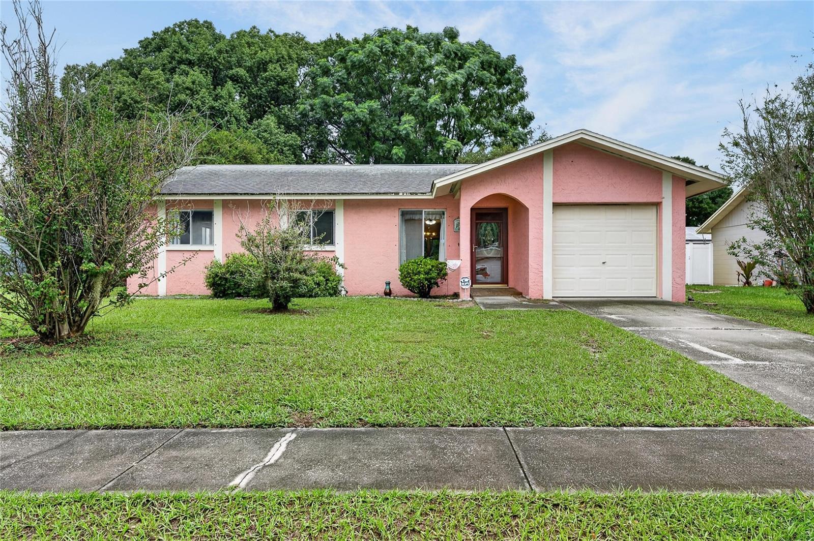 332 BRANDYWINE DR