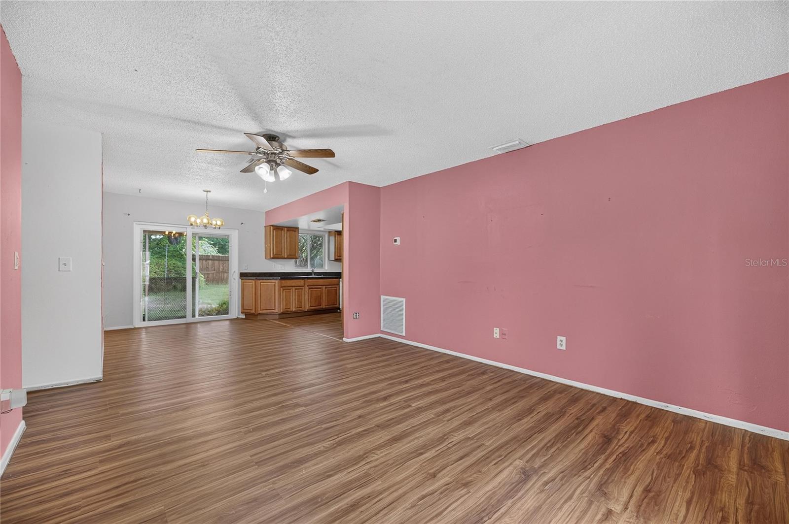 332 BRANDYWINE DR