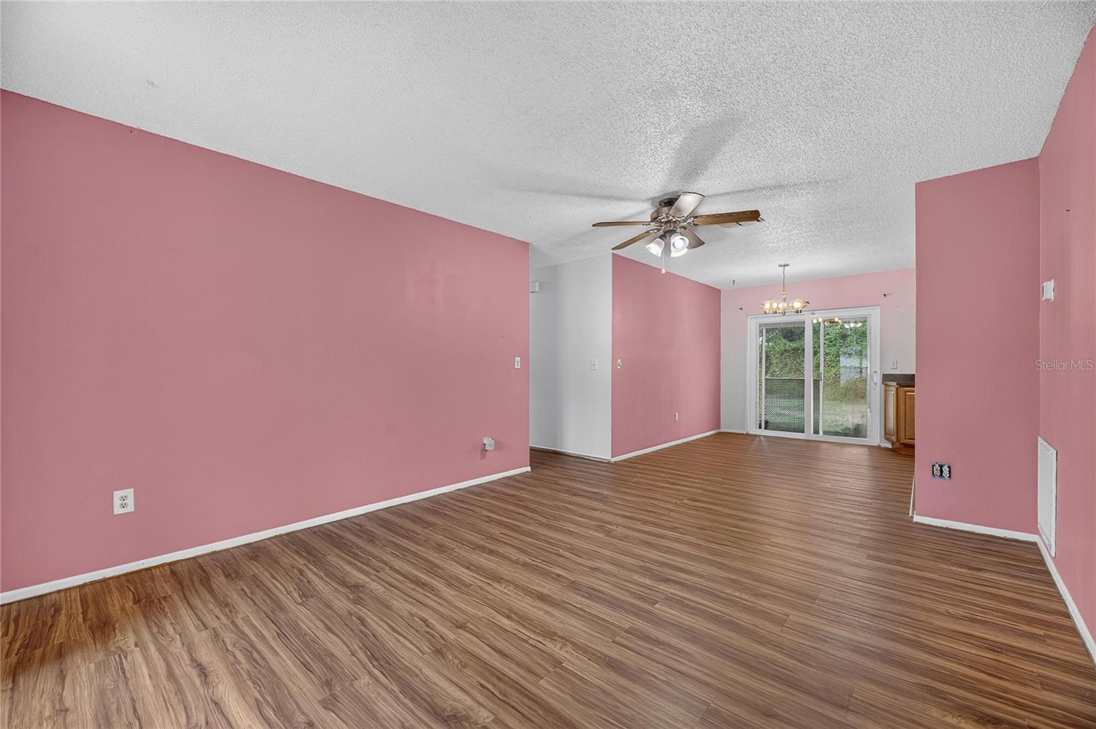332 BRANDYWINE DR