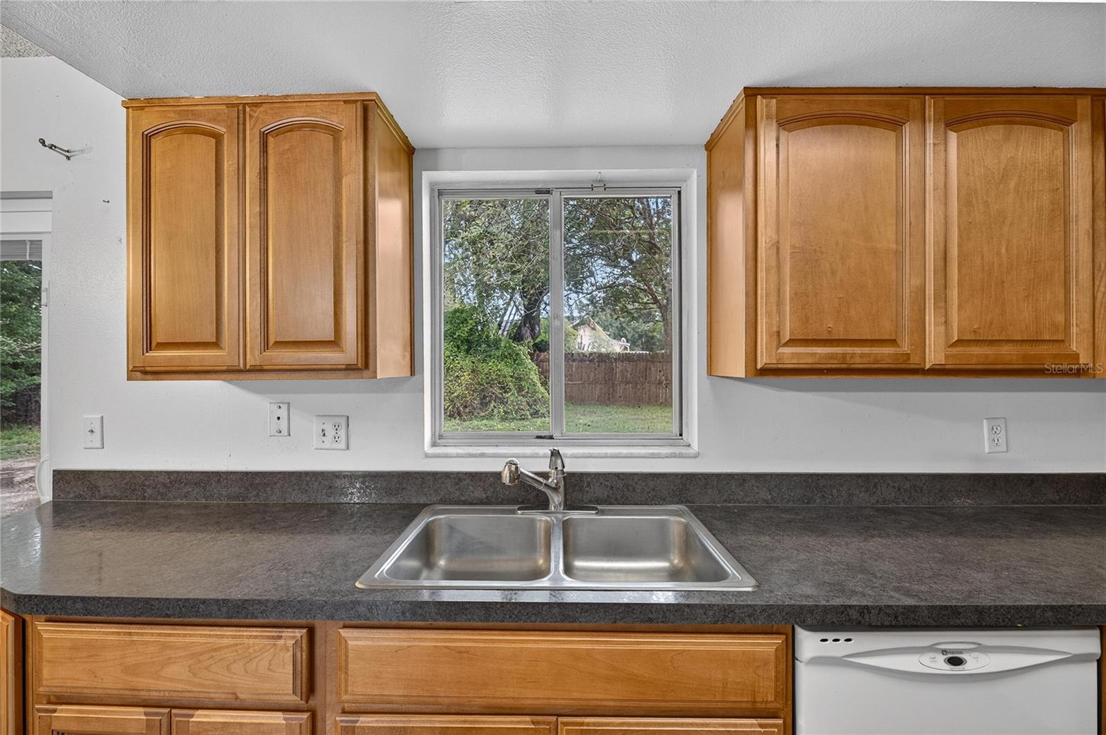 332 BRANDYWINE DR