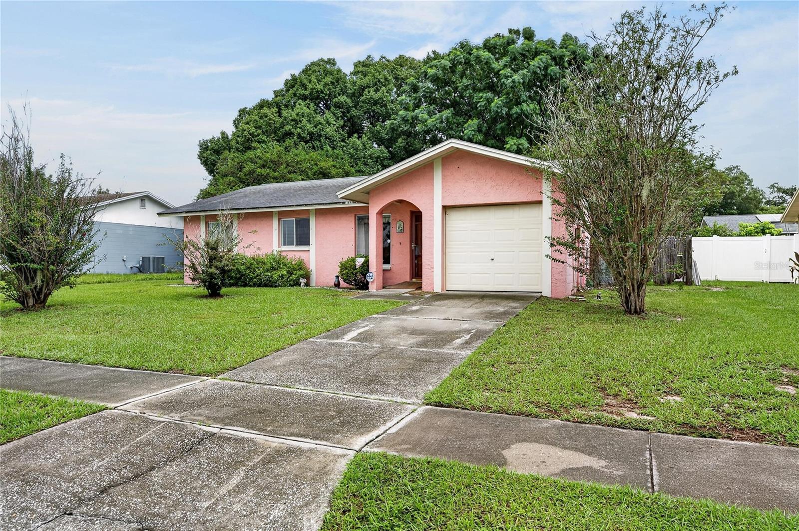 332 BRANDYWINE DR