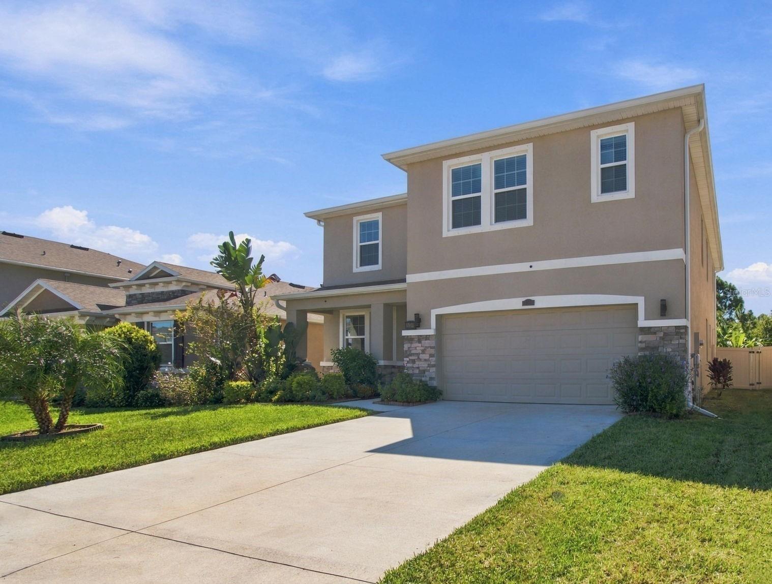 3221 LIVING CORAL DR