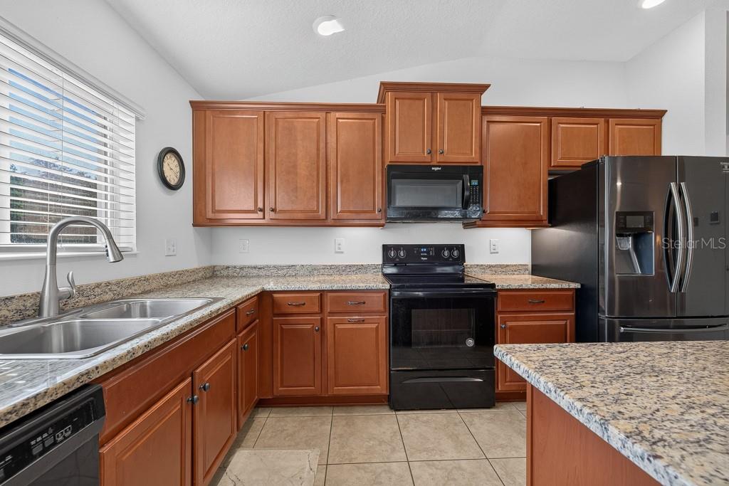 9244 FREEDOM HILL DR