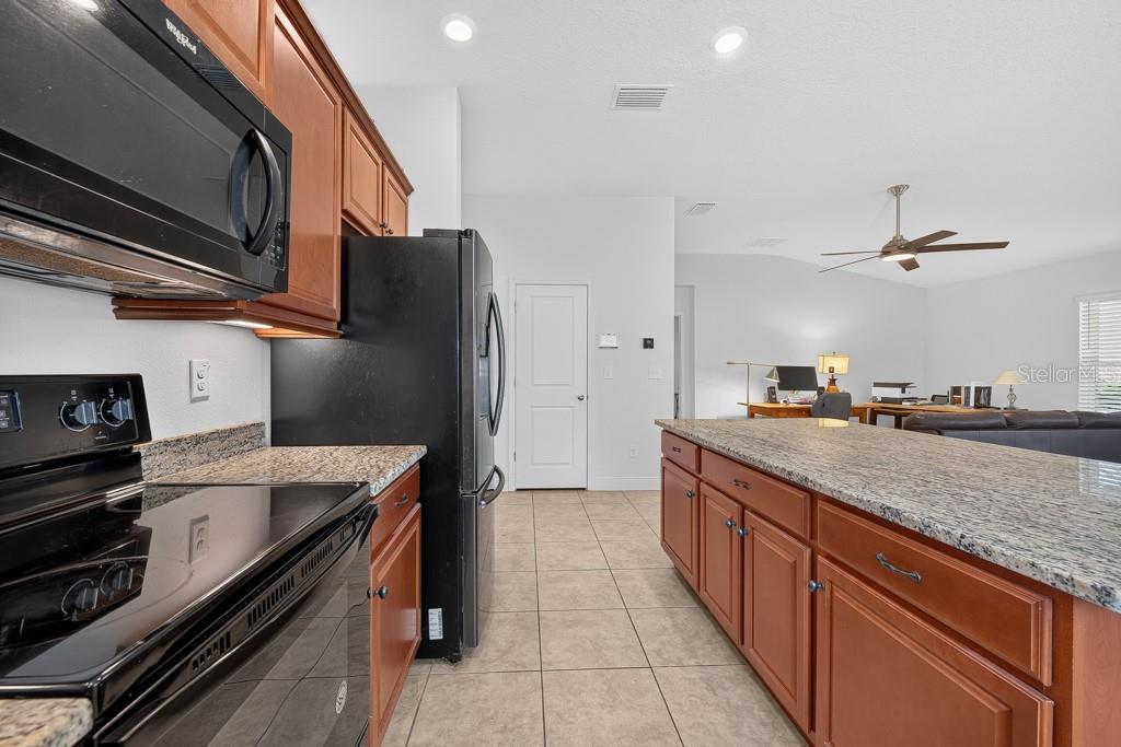 9244 FREEDOM HILL DR